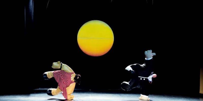 YouTube.com/Coldplay